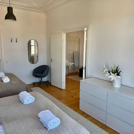 Large For Groups And Families * كوبنهاجن