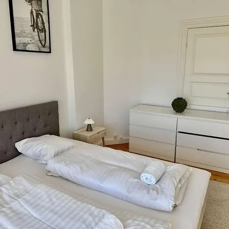 Large For Groups And Families * Copenhague