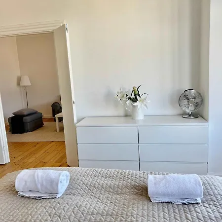 Large For Groups And Families